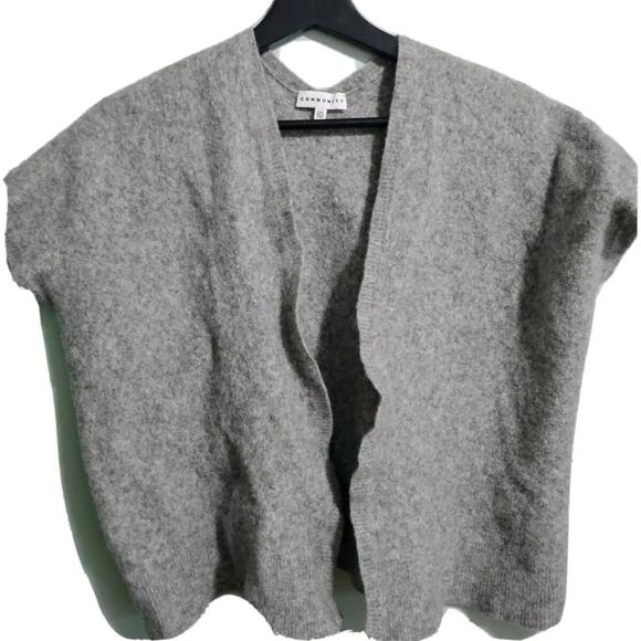 Aritzia Iconic Cape Gray Yak Wool XXS - Picture 5 of 13